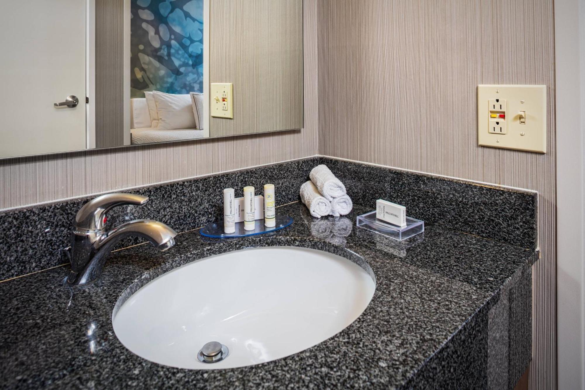 Courtyard By Marriott Riverside Ucr/Moreno Valley Area Εξωτερικό φωτογραφία