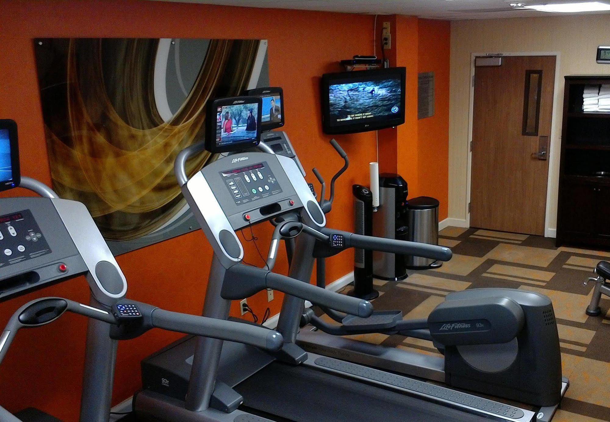 Courtyard By Marriott Riverside Ucr/Moreno Valley Area Εξωτερικό φωτογραφία