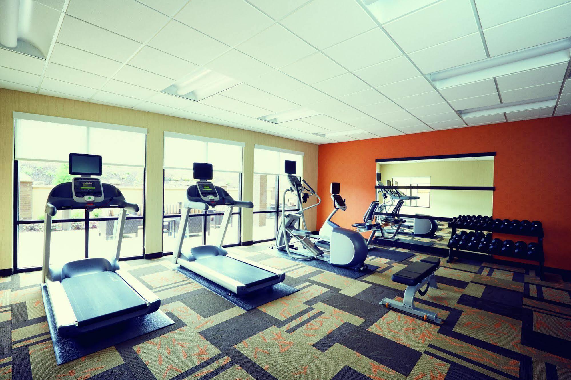 Courtyard By Marriott Riverside Ucr/Moreno Valley Area Εξωτερικό φωτογραφία